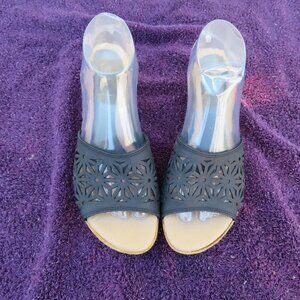 Spring Step Air Cooled Memory Foam Slip ON Sandals